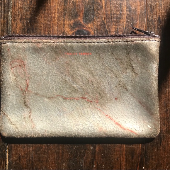 Tracy Tanner Leather Zip Small Pouch - Picture 1 of 4